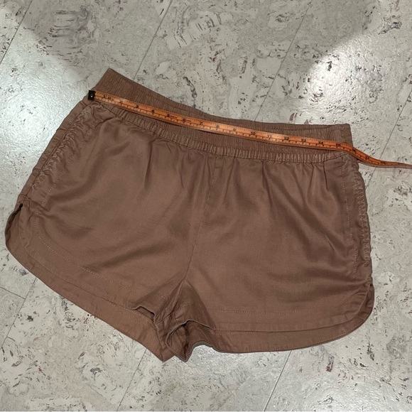 Tna Shorts - Picture 3 of 7